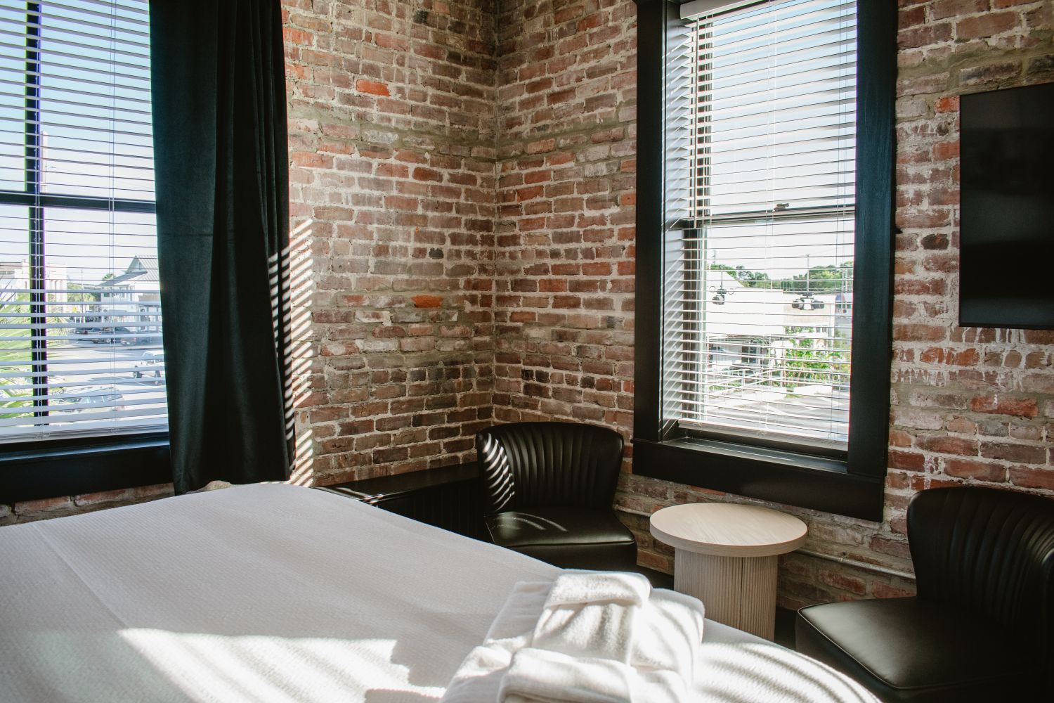 The Austin Room - Unit 10 | Photo 2
